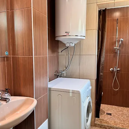 Apartment Azur- Sea View Luxury With Pool Near Balchik