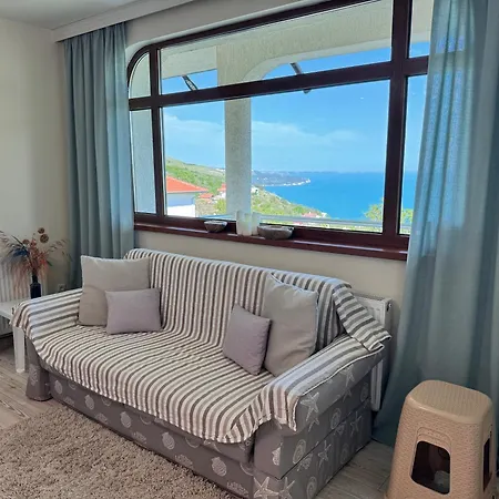 Apartment Azur- Sea View Luxury With Pool Near Balchik *