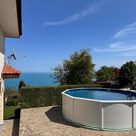 Apartment Azur- Sea View Luxury With Pool Near Balchik Albena